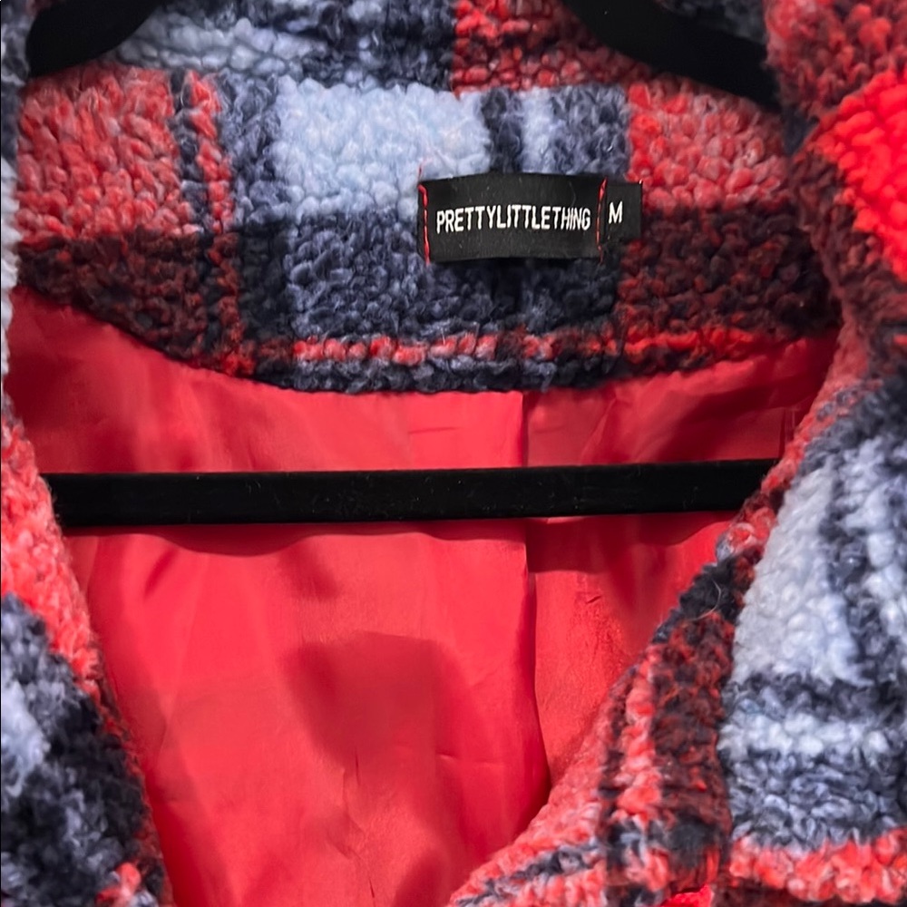 PrettyLittleThing Red and Blue Textured Jacket